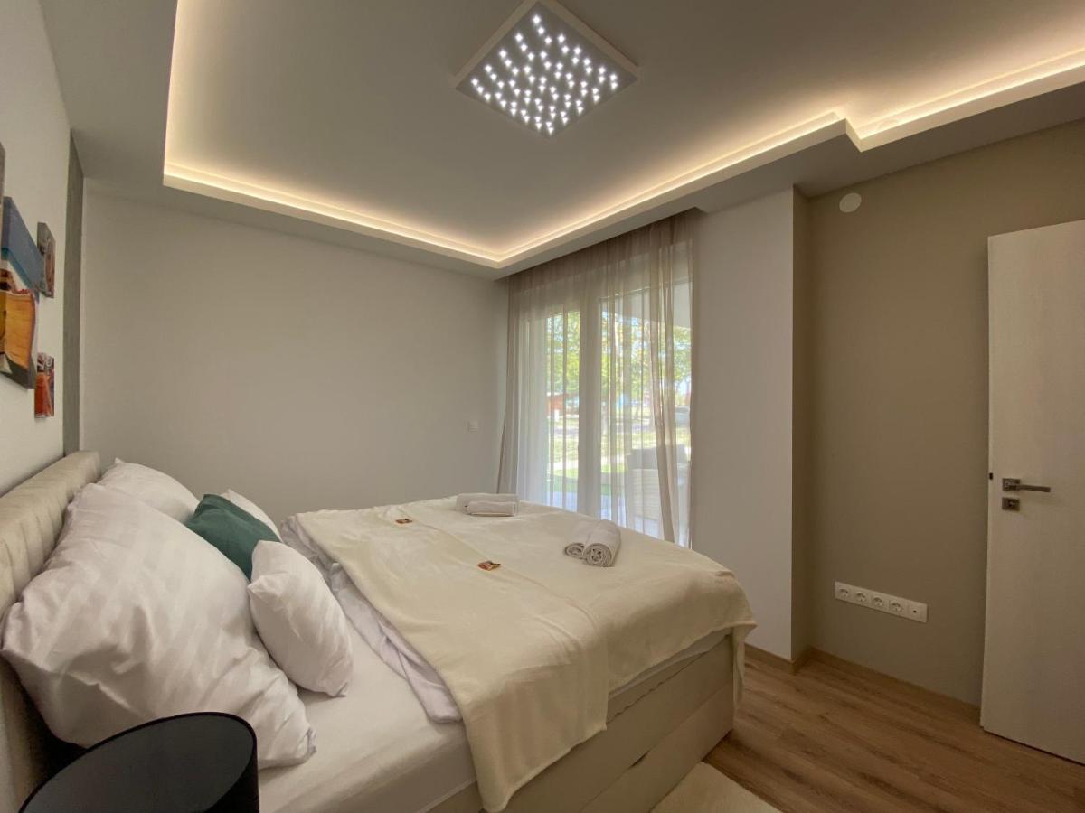 Sunshine Homes Zamardi Ngoại thất bức ảnh