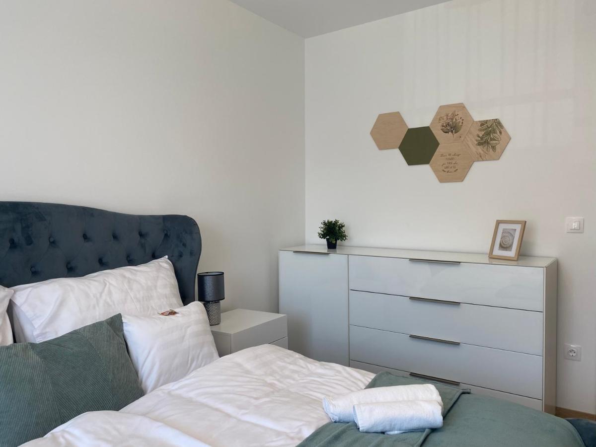 Sunshine Homes Zamardi Ngoại thất bức ảnh
