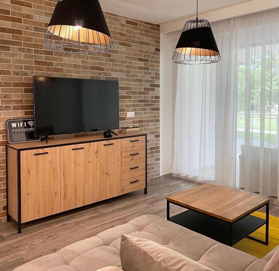 Sunshine Homes Zamardi Ngoại thất bức ảnh